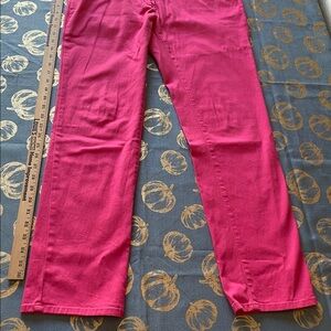 Women’s Hot Pink Capris Size 8